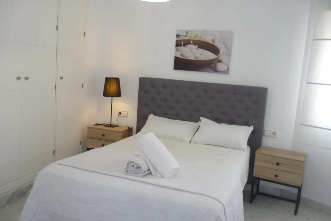 Perfect Location 2 Bed Apt Calahonda Apartment Sitio de Calahonda 0*,  Spain