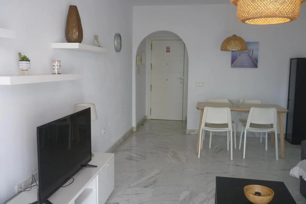Perfect Location 2 Bed Apt Calahonda Apartment Sitio de Calahonda